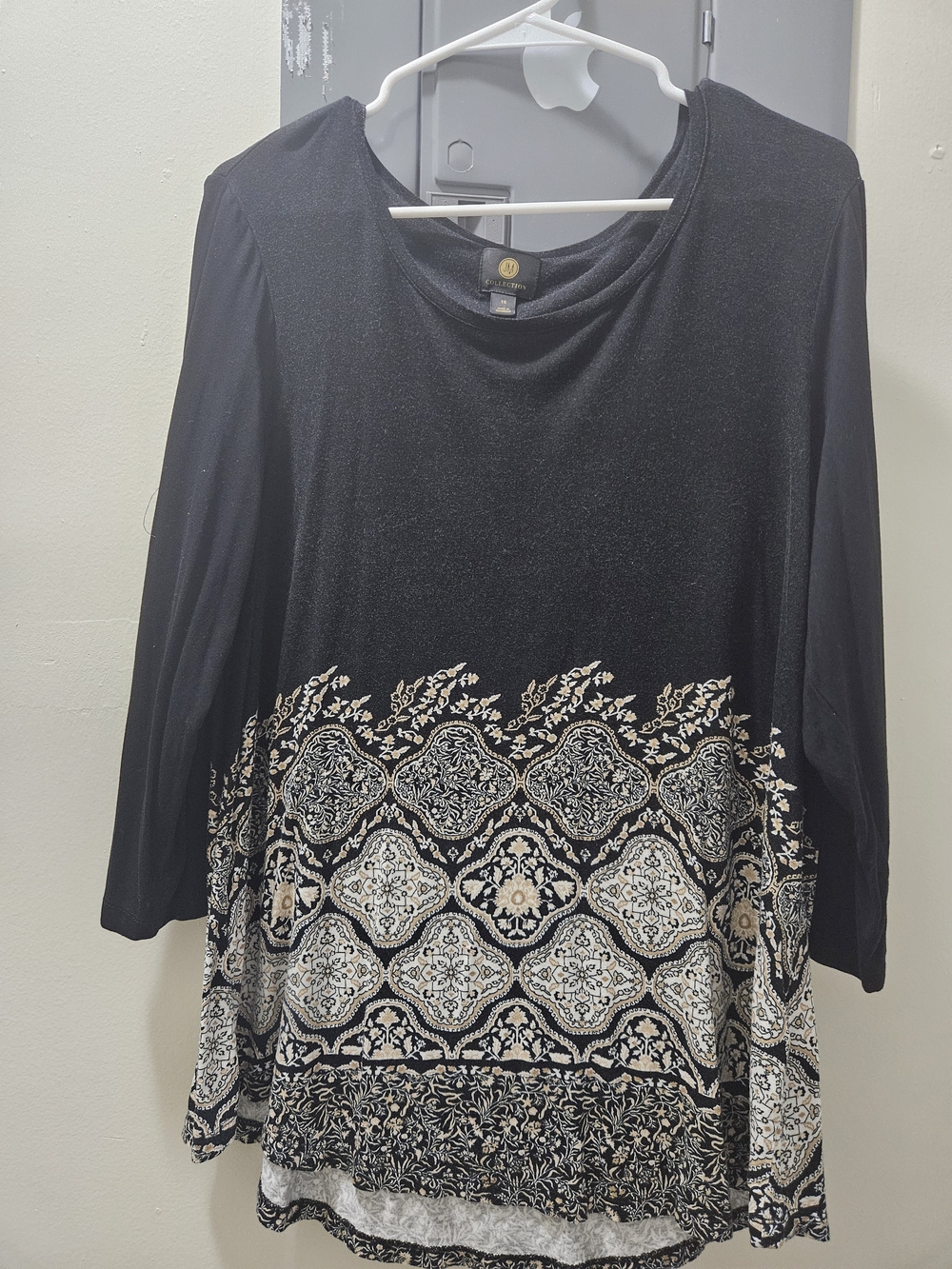 JM Collection Black Long-Sleeve Tunic with Cream Patterned Hem